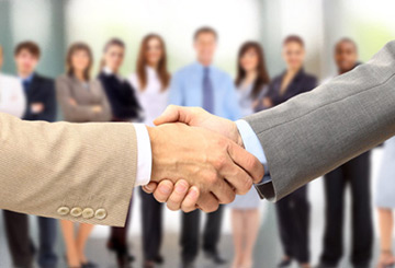 Over 2,500 partners producing clothing, footwear and other leather goods