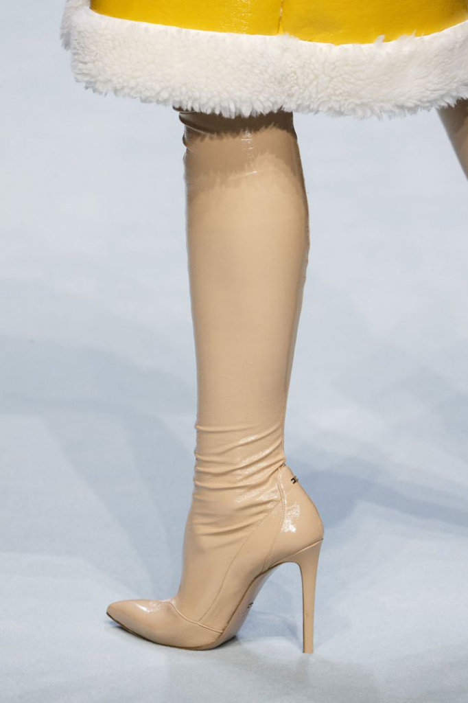Elisabetta-Franchi_osen_zima_0039 (1).jpg